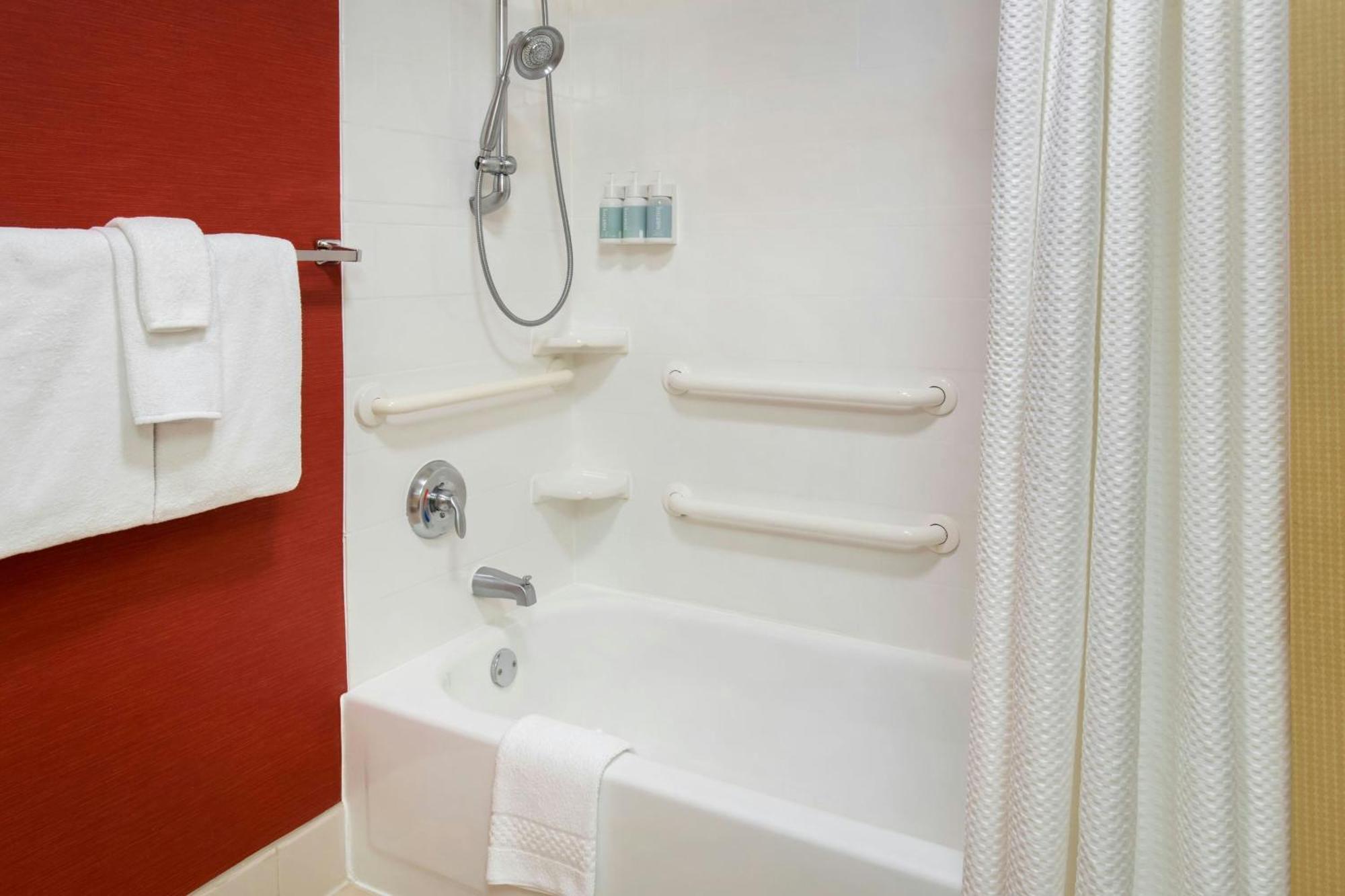 Courtyard By Marriott Mt. Laurel Hotel Mount Laurel Luaran gambar